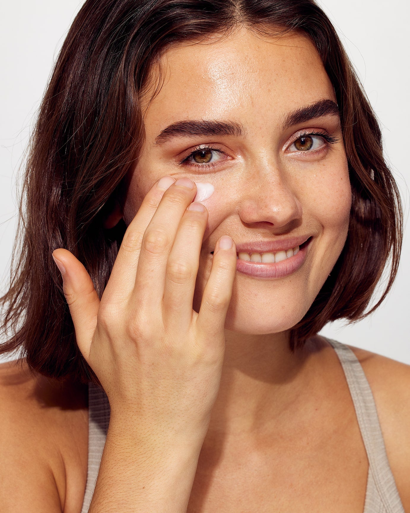 Fugtighedsgivende med en let, silkeblød tekstur.