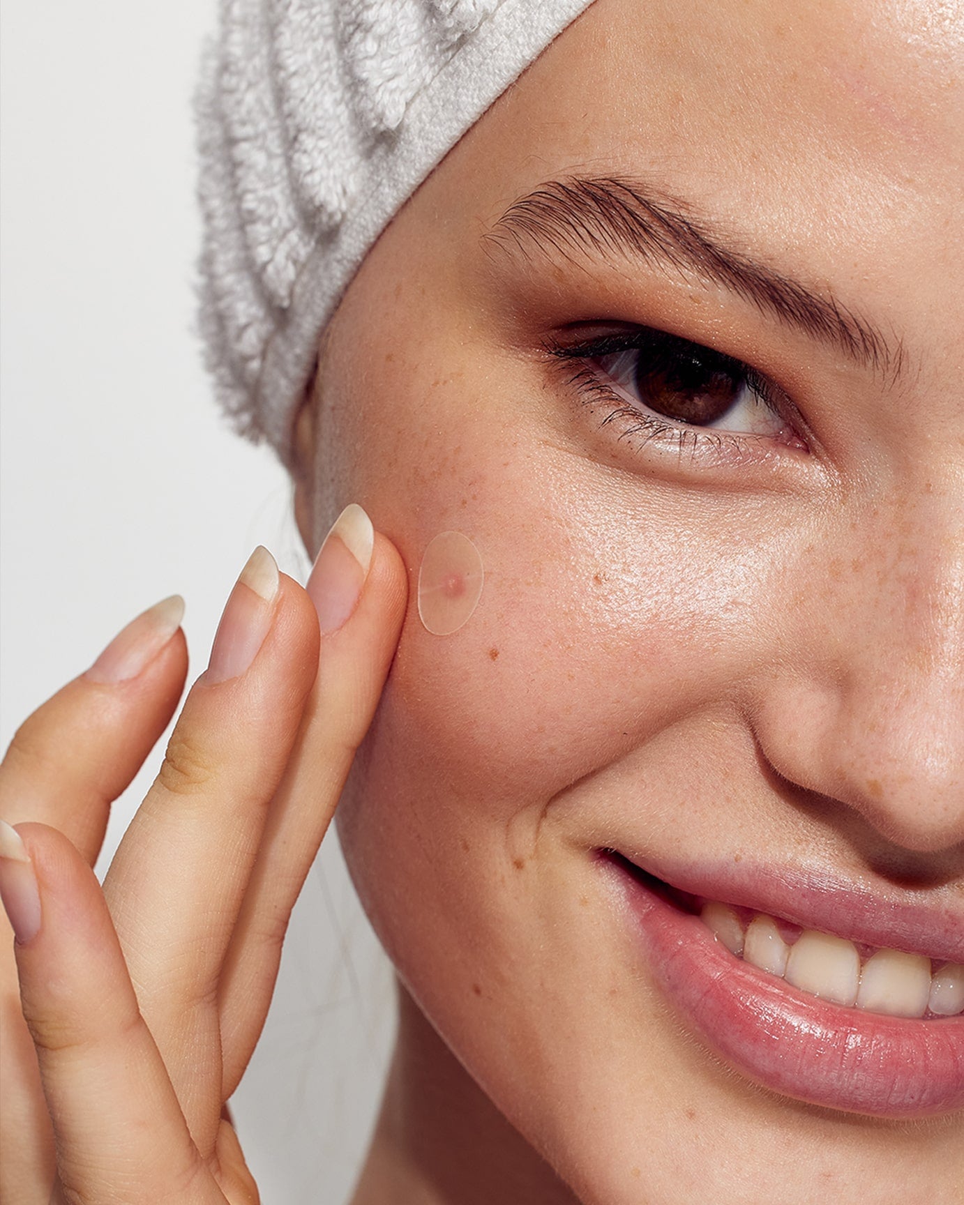 Natplaster med et forstærket lag der absorberer bumser mens du sover.